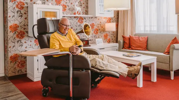 Aufstehsessel Club2 Mobil: Für mehr Teilhabe am Familienleben