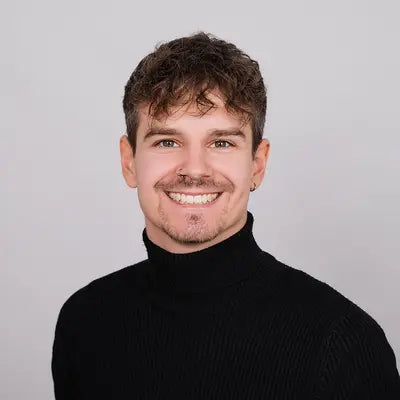 Saljol Mitarbeiter Produktmanagement Petr Portrait
