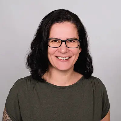 Saljol Mitarbeiterin Marketing und Grafik Lisa Portrait