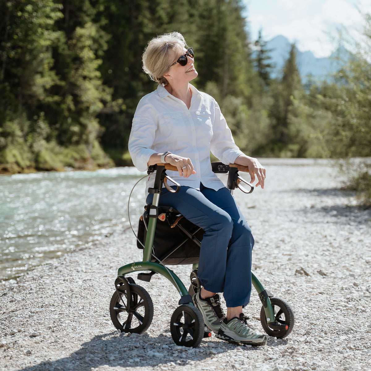 Sitting Allround Rollator Forest Green