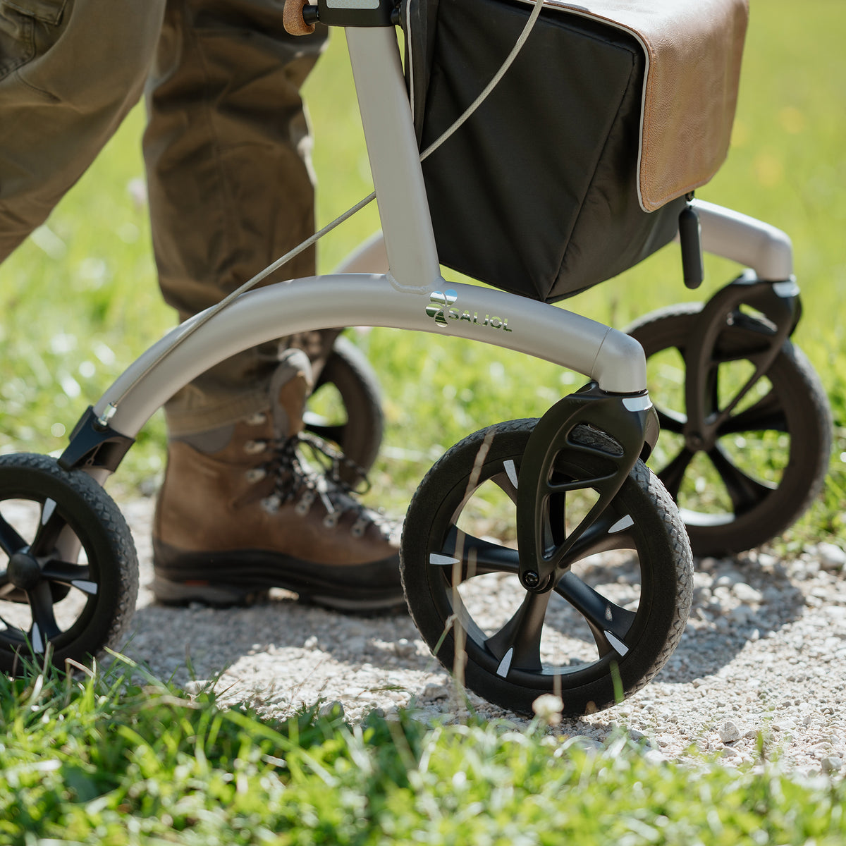 Tires Allround Rollator Pearl Grey