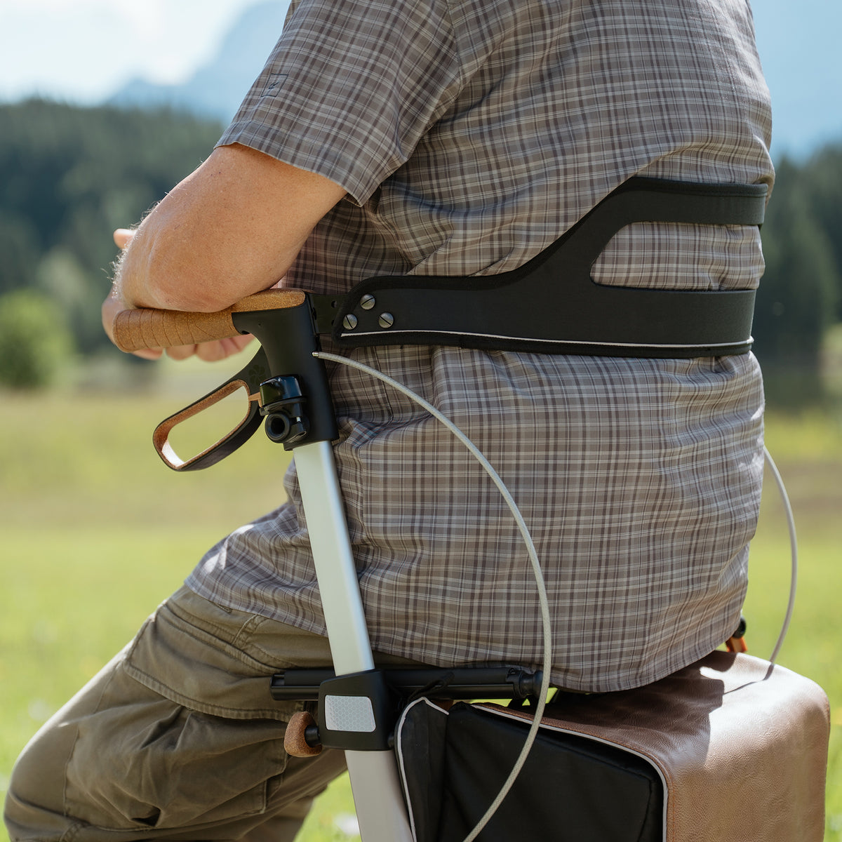 Sitting and back belt Allround Rollator Pearl Grey