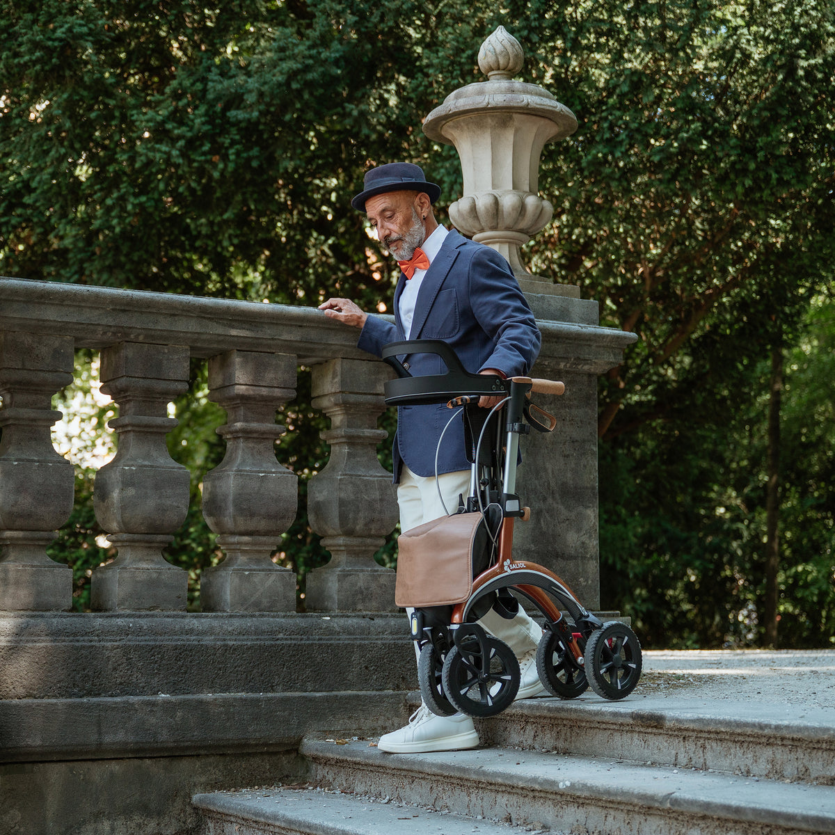 Leicht und Faltbar - Tragen Carbon Rollator Copper Red