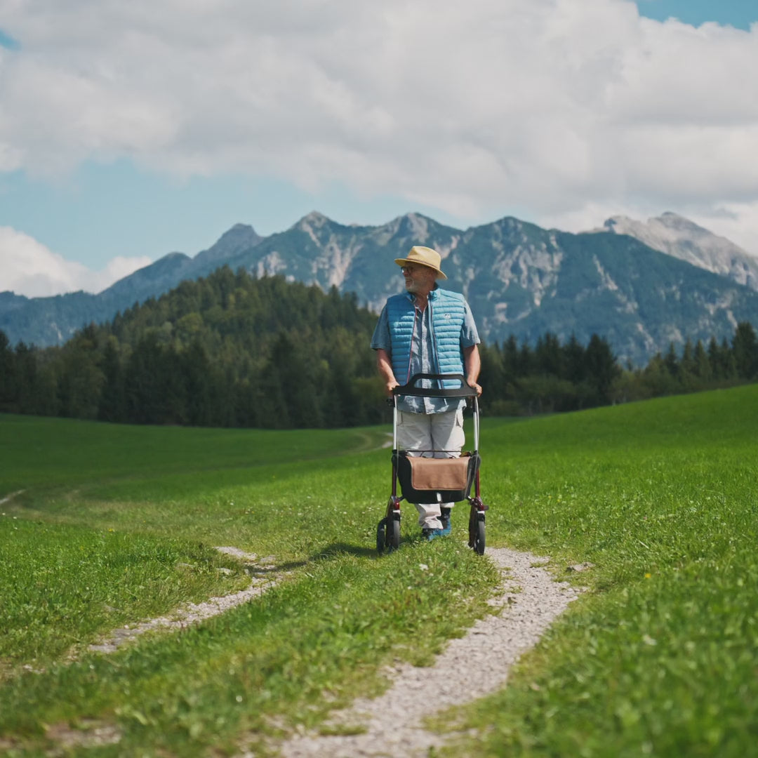 Load video: #color-barolo-red;