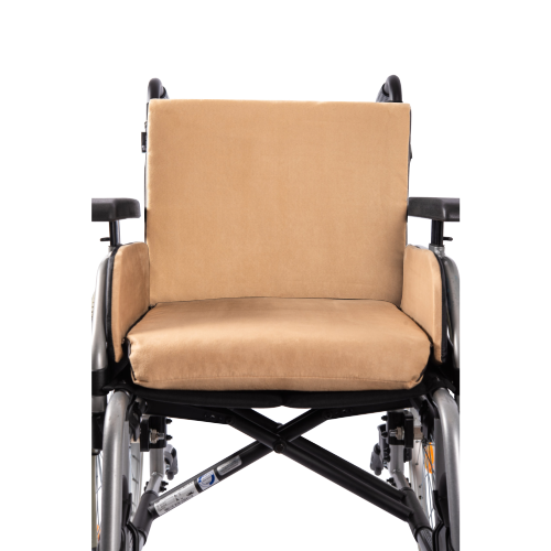 Rollstuhl mit Sitz- und Rückenpolster
