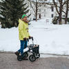 Carbon Rollator von Saljol im Winter: Richtige Bekleidung